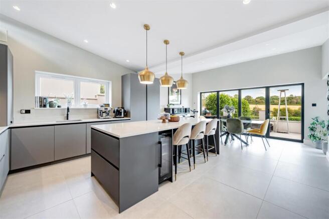 1 Meadow View-12.jpg