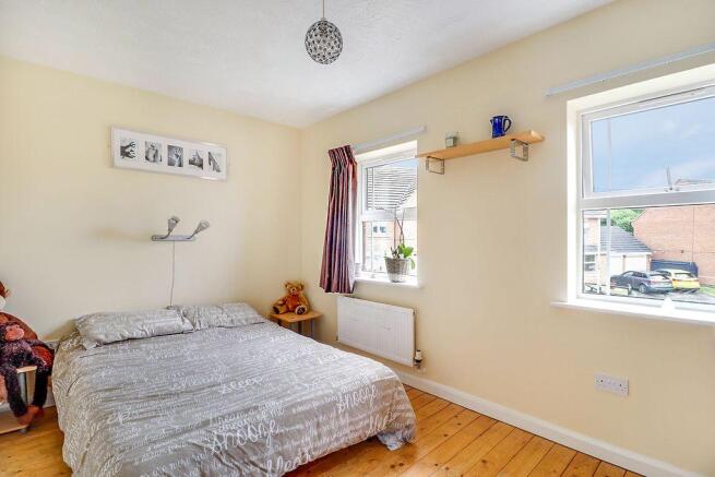 Bedroom 2 (Double)