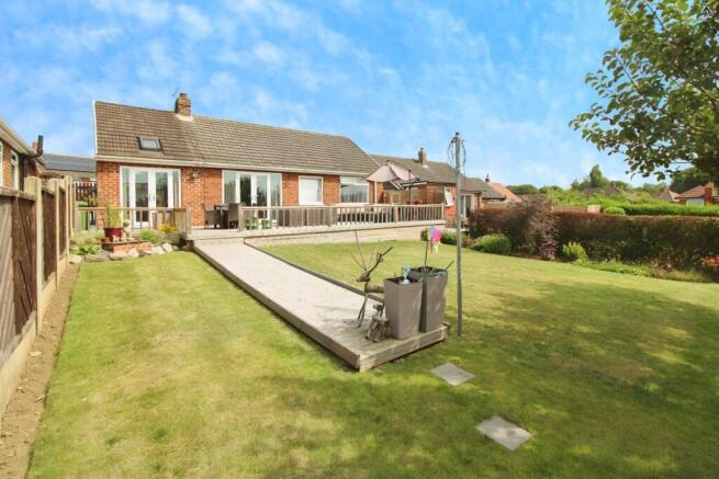2 bed Bungalow for sale Image 12