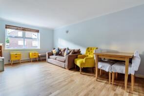 7, Hertford Court, Falcon Road, London SW11 2PH