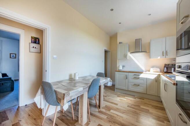 3 bed Detached for sale Image 4