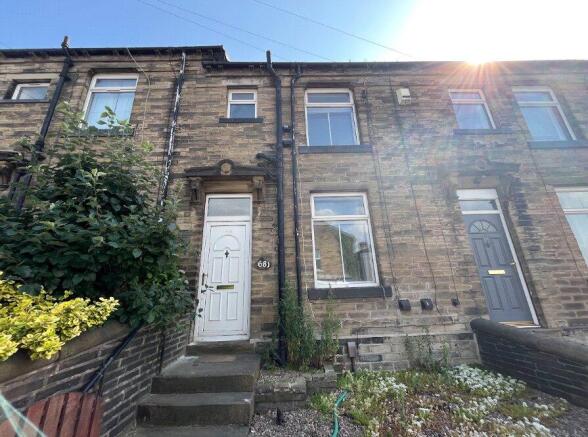 2 bed Terraced to rent in bradford