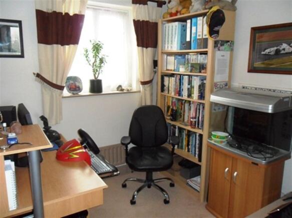 Photo 8