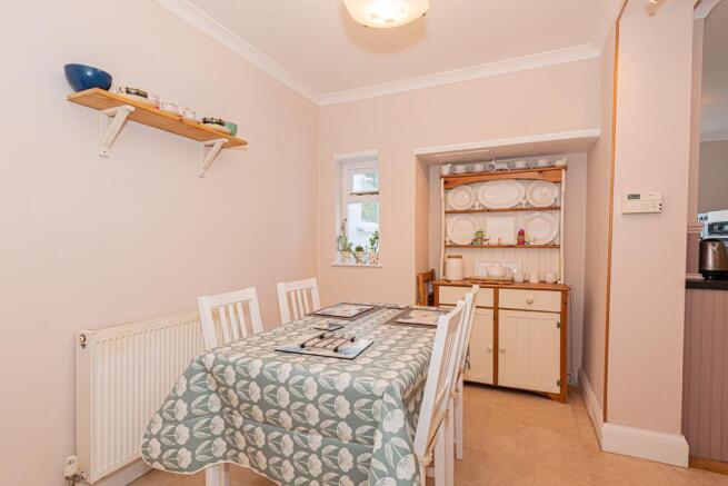 (Rightmove) 15.jpg