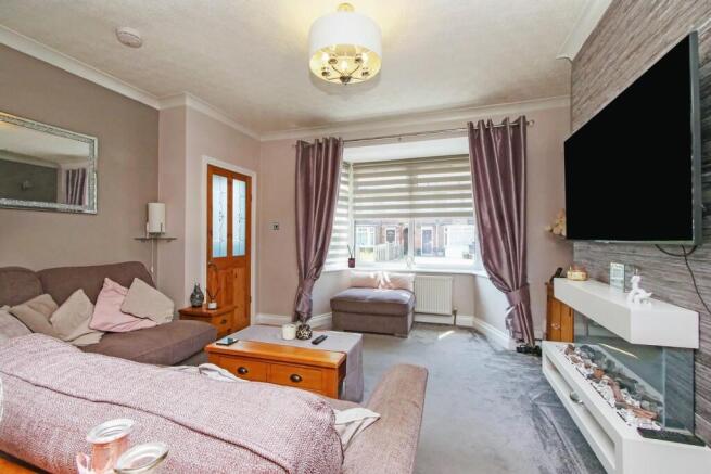 3 bed Terraced for sale Image 2