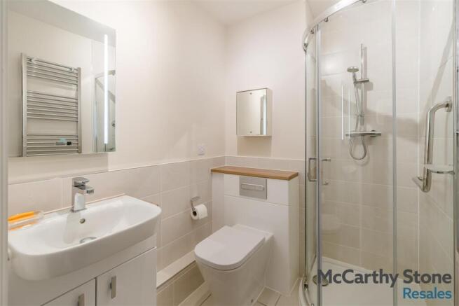 2 bed Apartment for sale Image 9