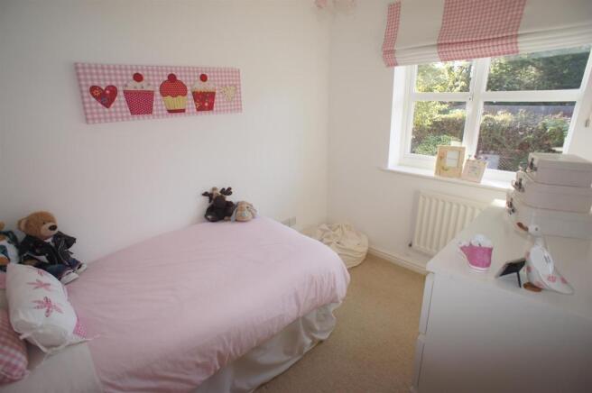 BEDROOM 5
