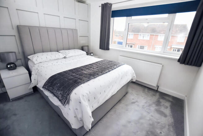 Bedroom 1a