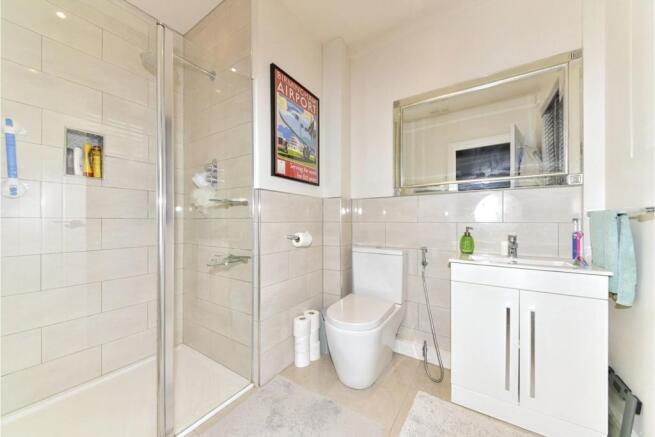 Master En-suite