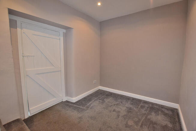 2 bed Cottage for sale Image 6