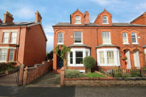 35, The Crescent, Northwich CW9 8AD