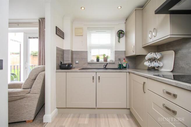 Kitchen Image 2