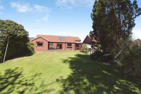 Ryecroft Gardens, Eggborough, Goole, DN14