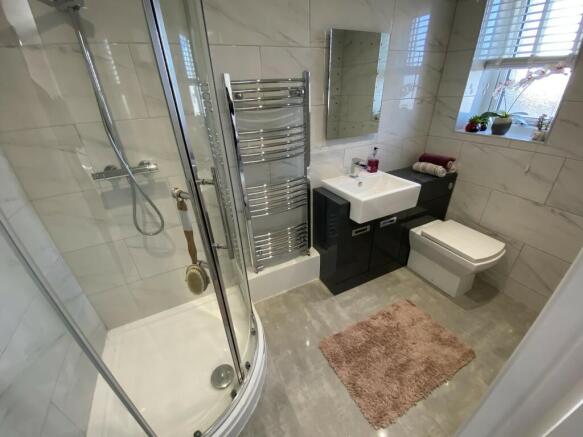 En-Suite Shower Room