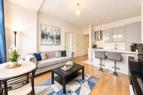 Emanuel Avenue, London, W3
