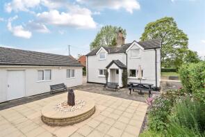 Yew Tree Cottage, Overton Road, Ifton Heath, St Martins SY11 3DH