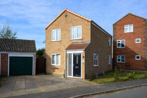1, Hunters End, Felixstowe IP11 0XH