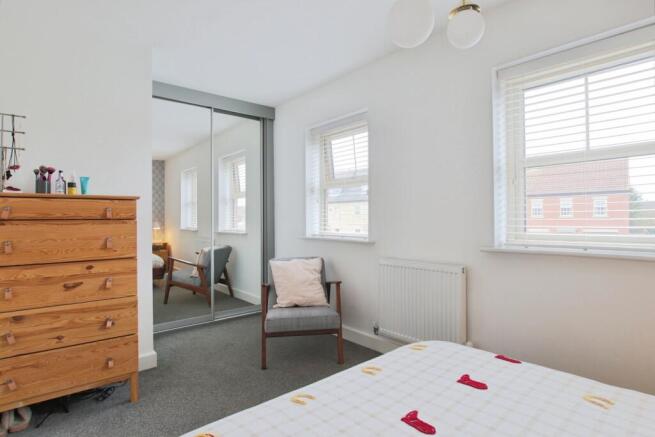 3 bed Semi-Detached for sale Image 9