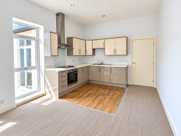 OPEN PLAN KITCHEN