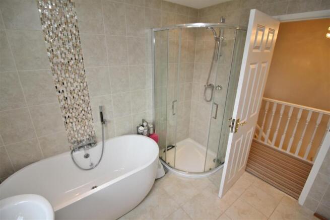 42 Bath.JPG