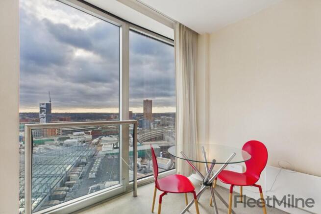 Living/Sleeping Area