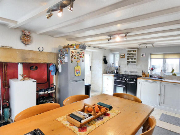 3 bed End of Terrace for sale Image 5