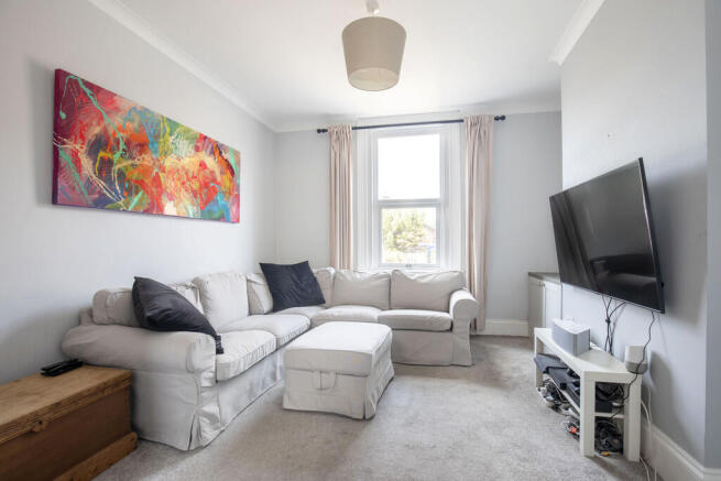 66 Rowanfield Rd-...