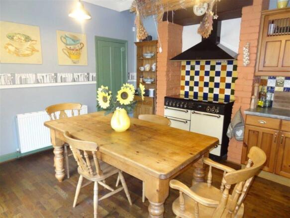 DINING KITCHEN
