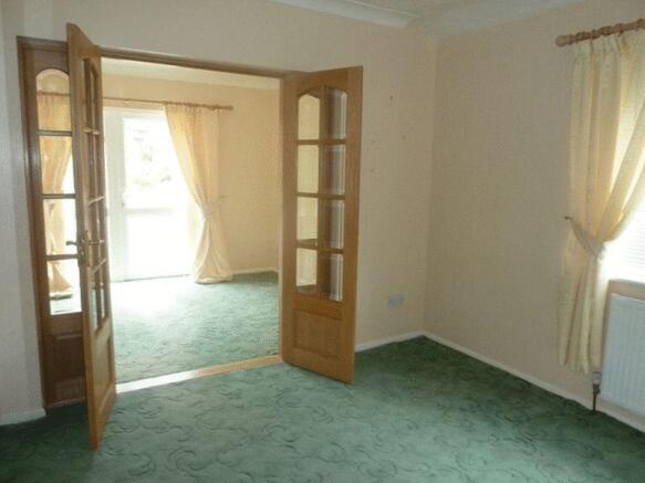 Lounge / Dining Room