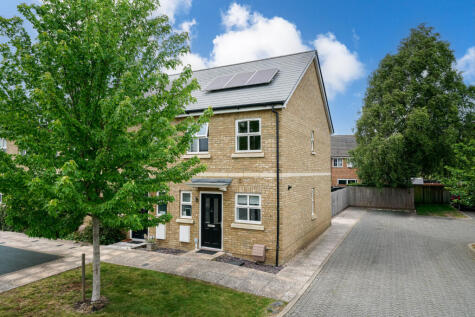 Timms Close, Aylesbury, Bucks. HP20 1AZ