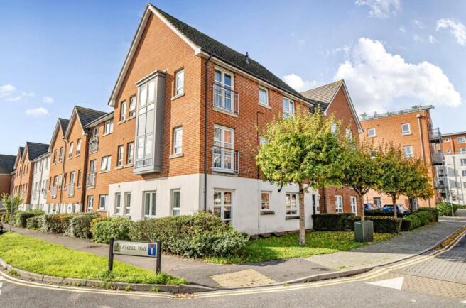 1370892-15-68fa15...