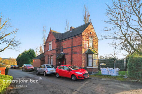 Leek Road, Hanley, ST4 2BX