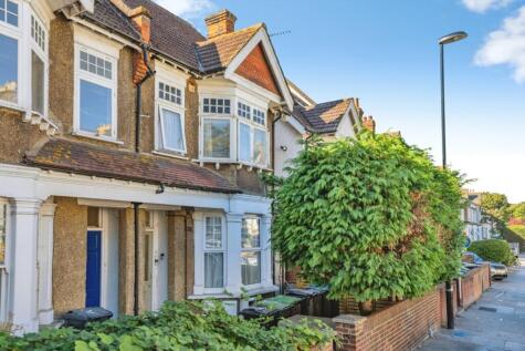 Flat 2 Clifton Road, South Norwood, Croydon, Greater London