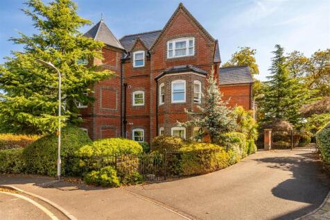 Cadugan Place, Reading RG1