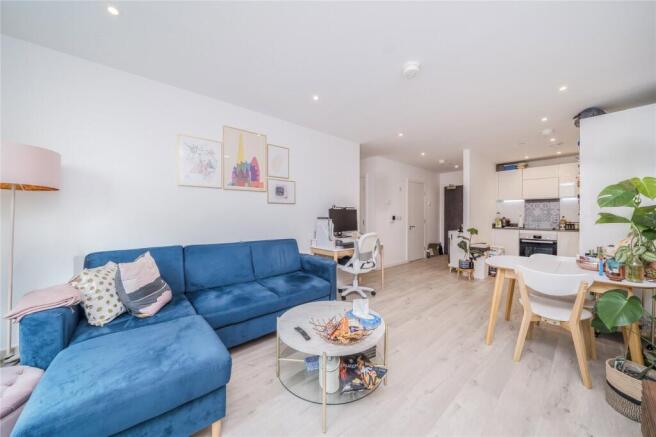 Living Room/Kitchen
