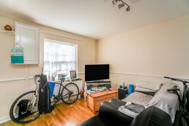 Lounge/Kitchen
