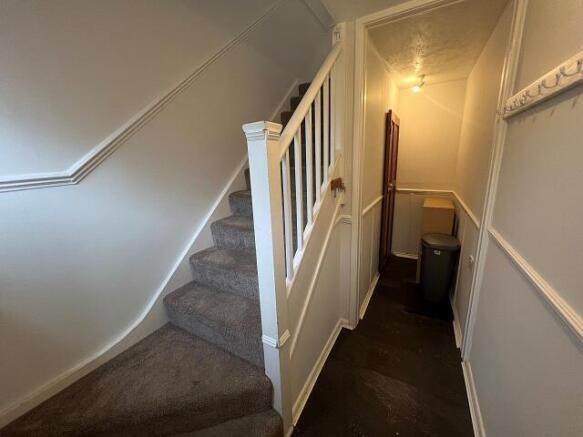 3 bed House to rent Image 8