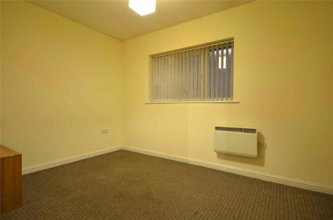 Silchester Drive, Monsall, Manchester, M40 photo 4