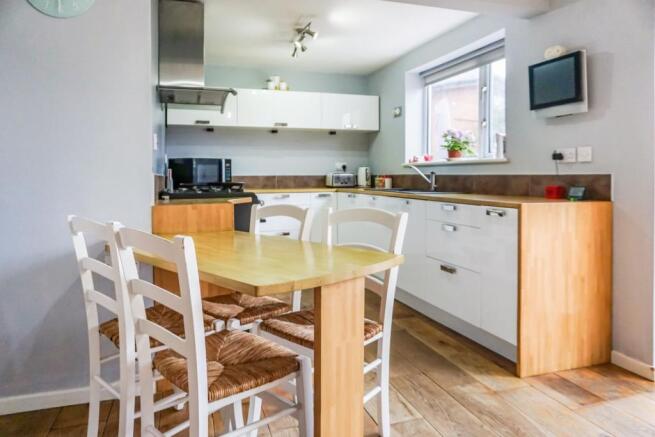 Kitchen/Breakfast