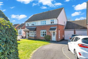 30, Montsoreau Way, Loughborough LE12 7HU