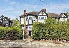 20a, Hayland Close, London NW9 0LH