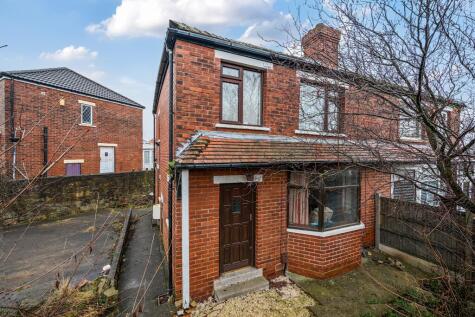 Lawrence Gardens, Oakwood, Leeds, LS8