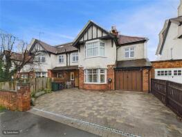 42, Buxton Avenue, Caversham, Reading RG4 7BU
