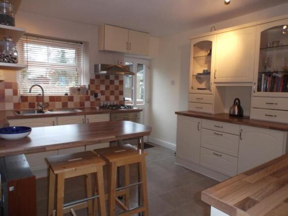 Kitchen / Breakfast Room