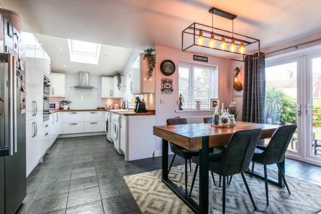 Kitchen Diner