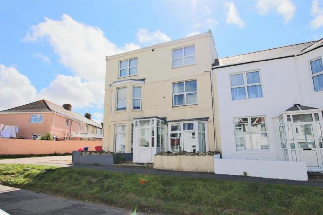 8 Mayfield Road