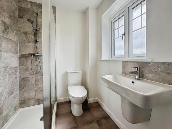 3 bed Semi-Detached for sale Image 12