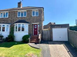 2, Bruce Close, Haywards Heath RH16 4QE