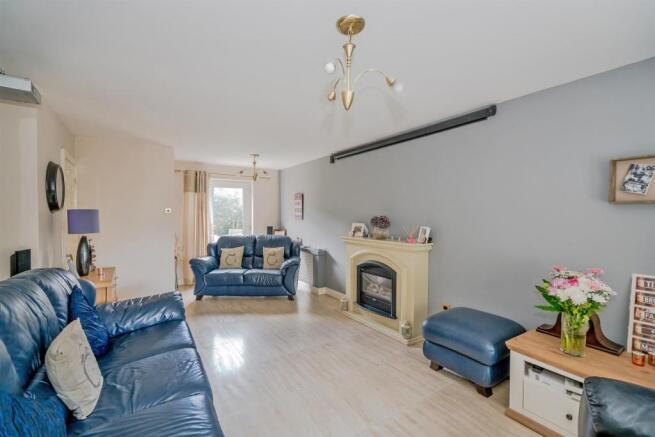 Wheatlands Close, Cannock, WS12 3XL-2.jpg