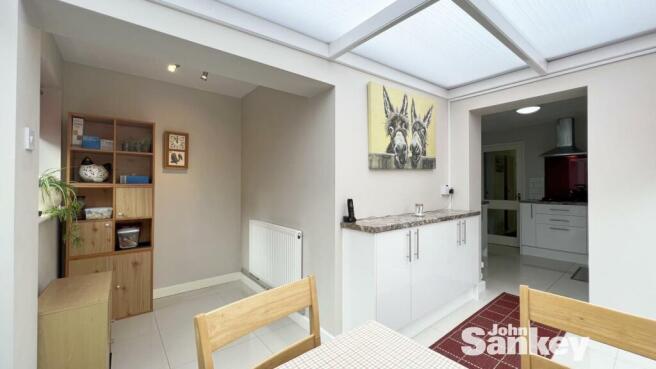 16 Forest Rise_5995.jpg